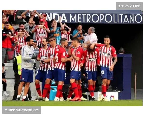 奥维耶多双高中卫防空出色 但面对马技地面渗透时转身速度成隐患